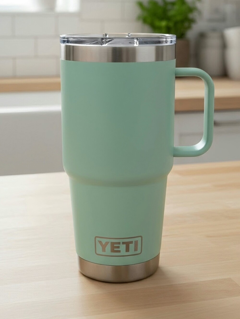 YETI Rambler w/Handle 20oz. Sea Foam Colorway Travel Mug w/ Mag Slide Lid.